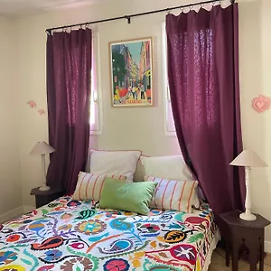 https://la-mazarine-aix-en-provence.fr-provencehotel.com
