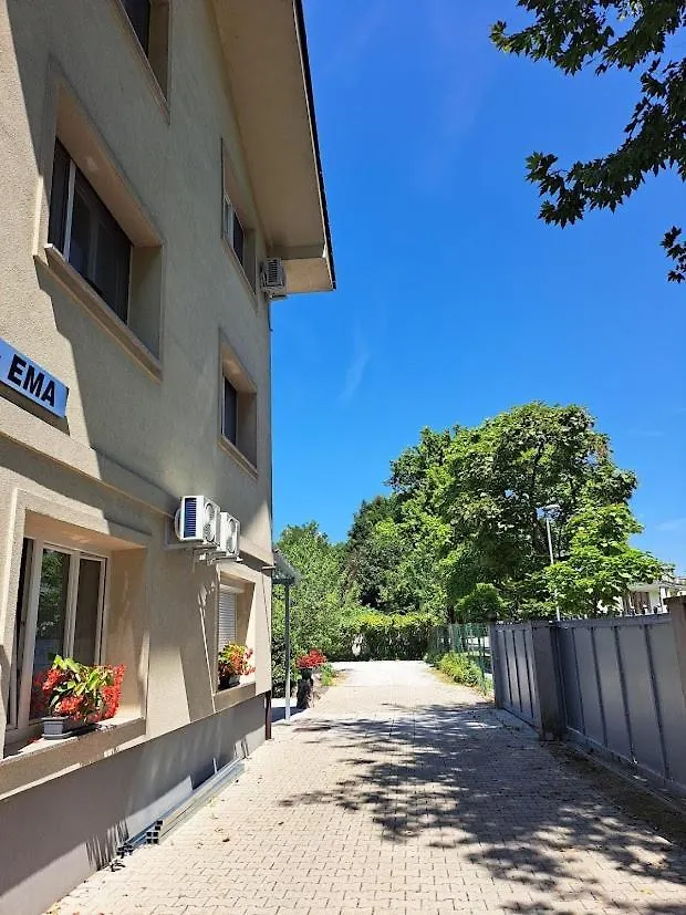 Vila Ema Apartments And Rooms Ljubljana